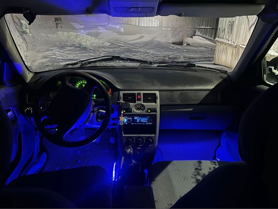 Продам приору 2009