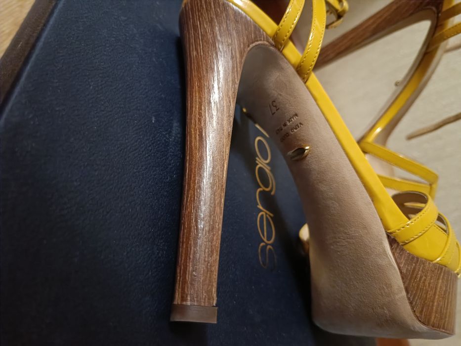 Новые босоножки Sergio Rossi