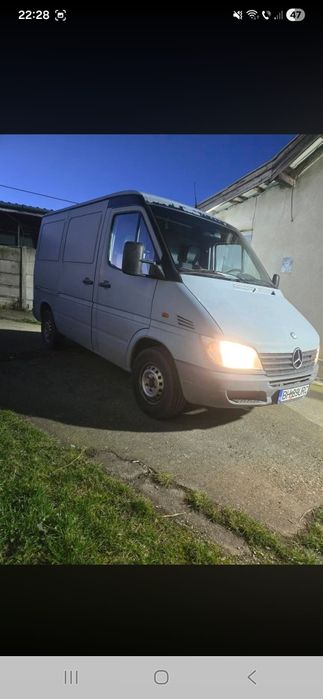 Vând Mercedes Sprinter