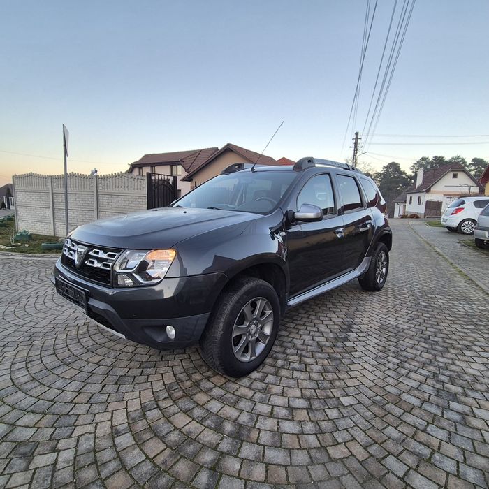 Dacia Duster , benzina ,euro 5 , navi ,piele ,Germania ,2014,pret FIX