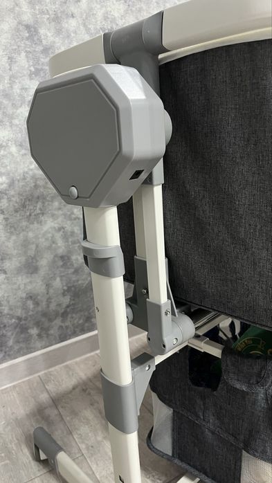 Продается детская кровать манеж