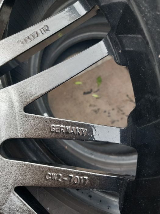 Set 4 jante aliaj r17 Renault 5x114,3 Dacia Duster, Megane, Scenic,Kadjar,Koleos, Laguna, Talisman preț 1600 lei setul