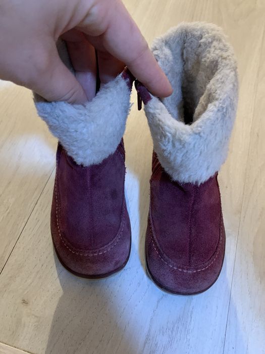 Ботинки Clarks 22,5 размер зима 5000 тг