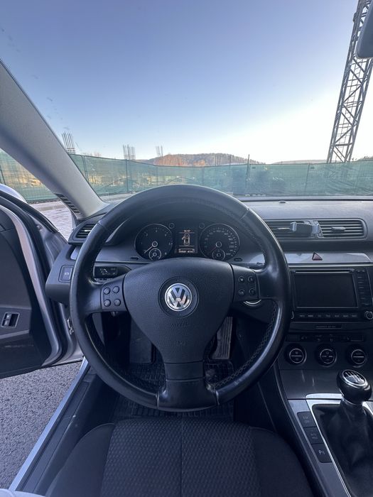 VW Passat B6 2009 2.0 TDI