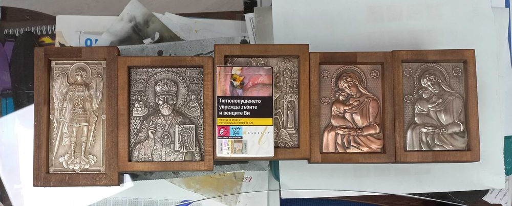 Посребрени икони на Богородица,Св.Николай,Св.Георги и Архангел Михаил.