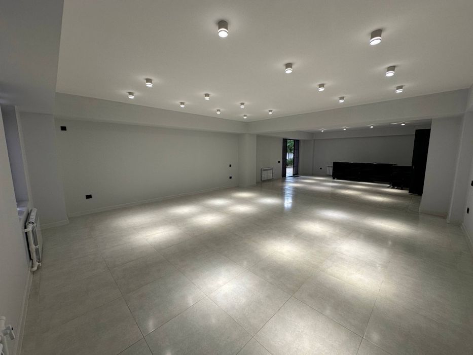 Коммерческое помещение 190 м² | Ц-5 Lali | Арендатор 2200 у.е /мес