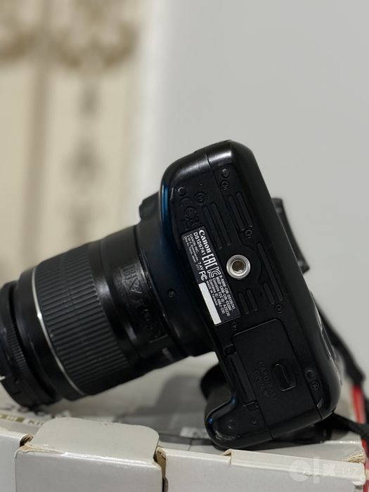 Canon EOS 2000D kit 18-55 obektiv