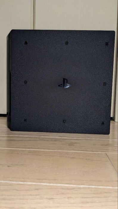 Ps4 pro Editie Limitata 1Tb