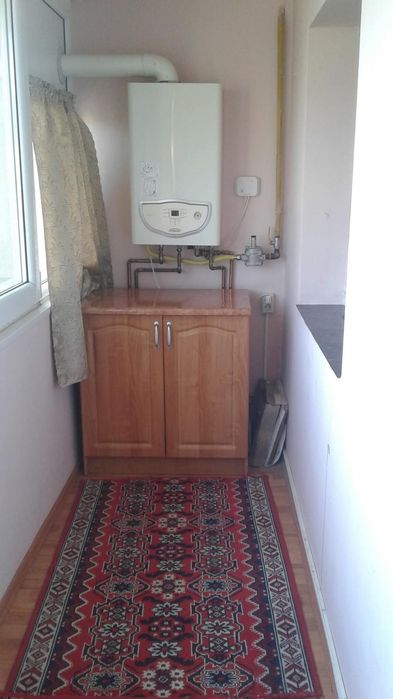 Închiriez apartament cu două camere