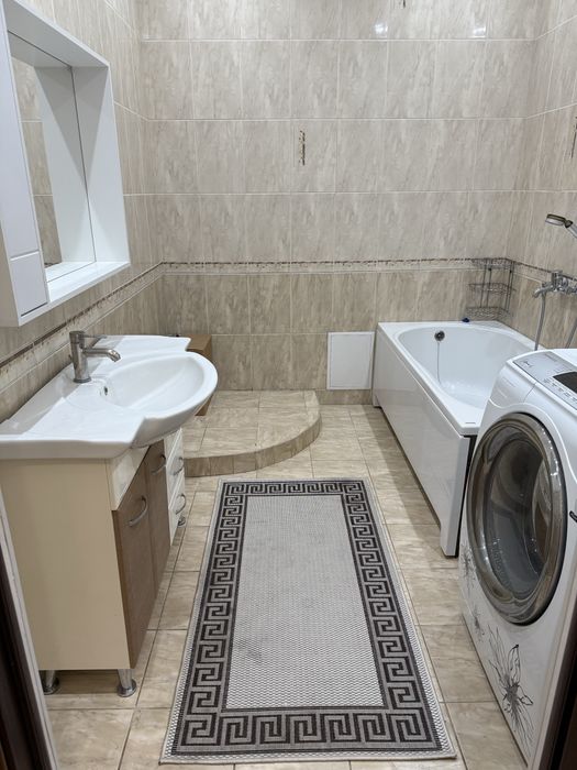 Продам 4 х комнатную квартиру