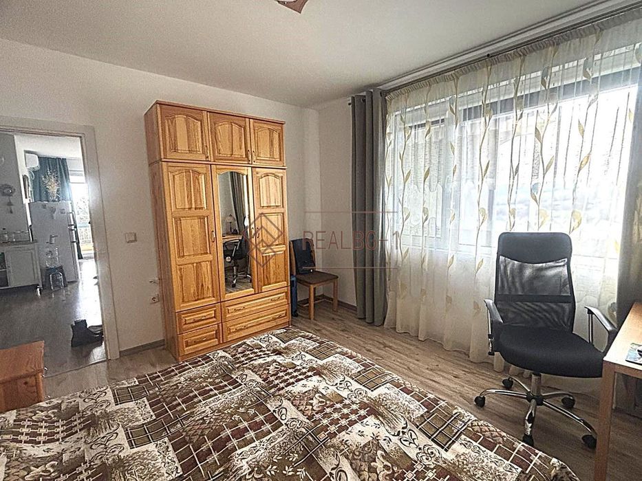 Комфортен тристаен апартамент с морска гледка близо до Албена