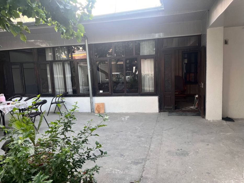 Uchastka hovli 4.25 sotix