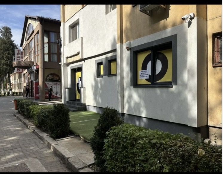 Spatiu comercial de închiriat