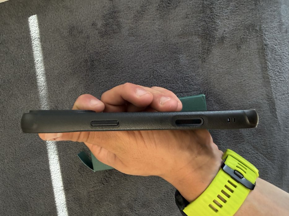 Кейс Mous Iphone 16 pro max