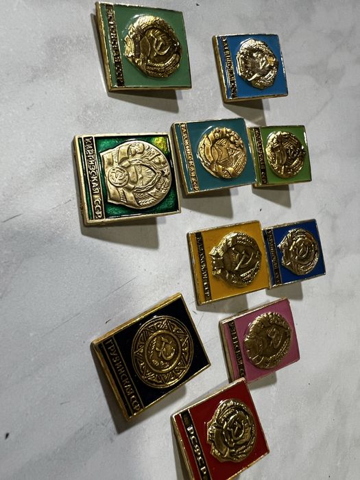 Значки советские