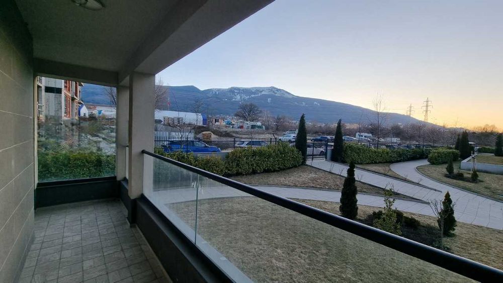 Дава се под наем Тристаен апартамент в София, Витоша - 70 кв.м за 816 € - Снимка #5