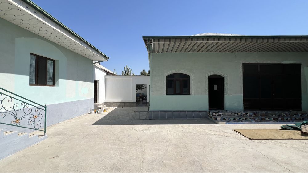 Уй сотилади. 9 соток 2 каватли. Университет участка Садаф 69