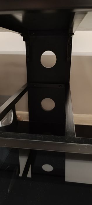 Продаётся тумба TV