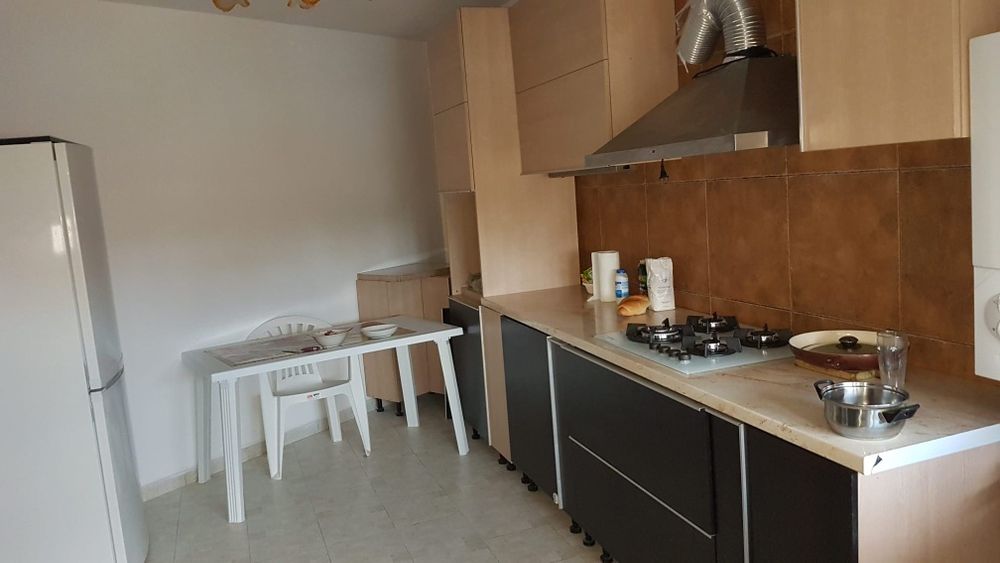 Închiriez apartament 2 camere,sector 1