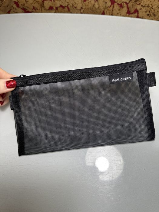 Продам новую косметичку