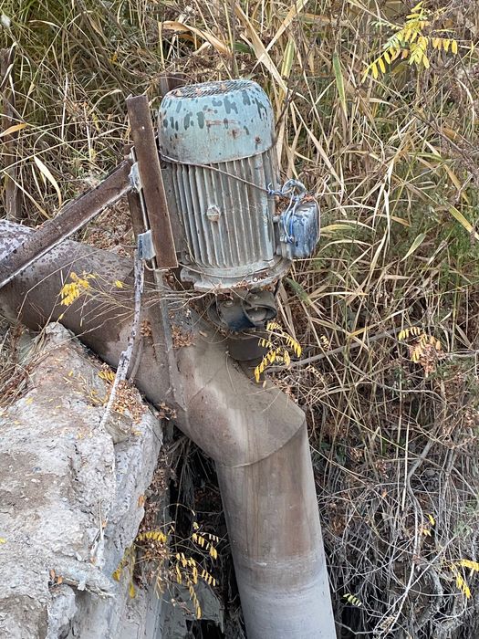 Suv nasos 300lik dinami bilan birga