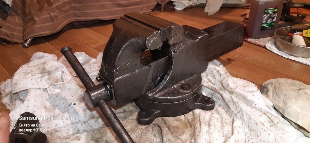 тиски ссср большие