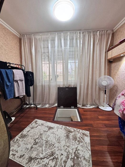 2 хона 3 хонали қилинган квартира Яшнабод туманида сотилади