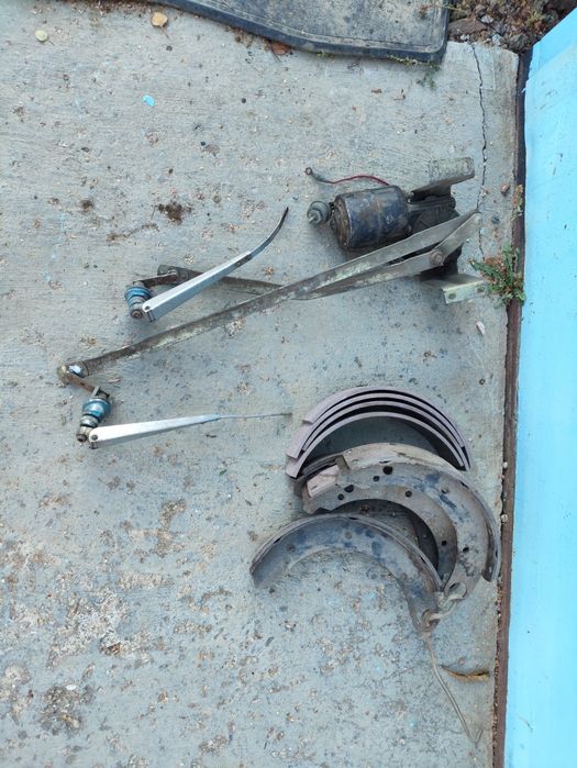 Запчасти УАЗ продам