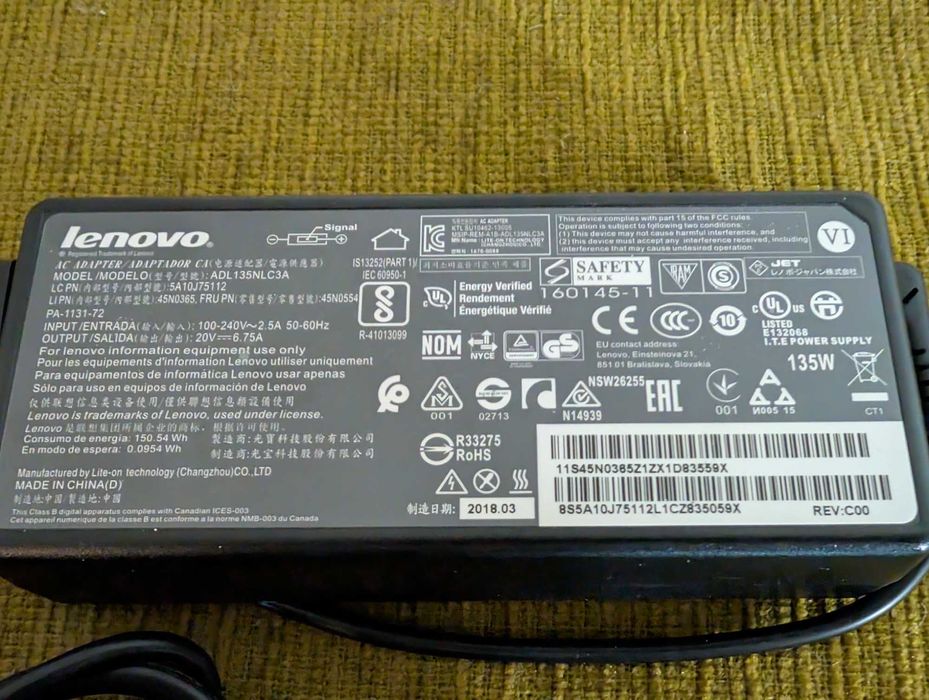 Incarcator Lenovo 135W 20V