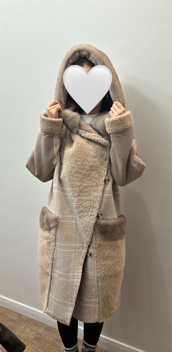 Пальто с норковым воротником