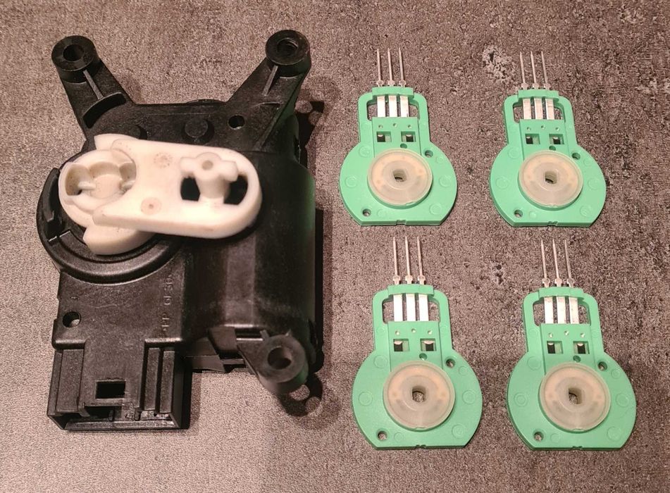 Servomotoraș climă VW