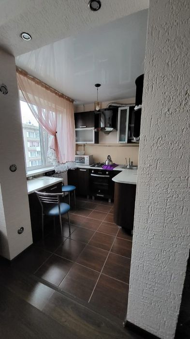 Срочно 2ком.кв. Район 8школы