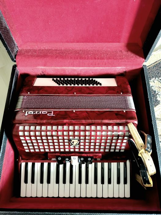 Acordeon Parrot cu 60 basi roșu