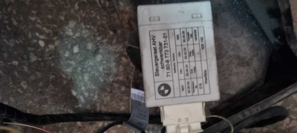 Carlig de remorcare retractabil electric BMW E90 E91 complet