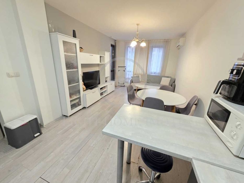 Продава се Двустаен апартамент в Пловдив, Кючук Париж - 68 кв.м за 1593 €/кв.м - Снимка #2