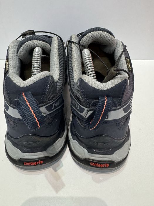 Туристически обувки SALOMON X ULTRA GORE-TEX . Номер 40