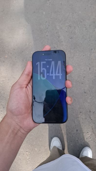 iPhone 16 pro 3 oy garant