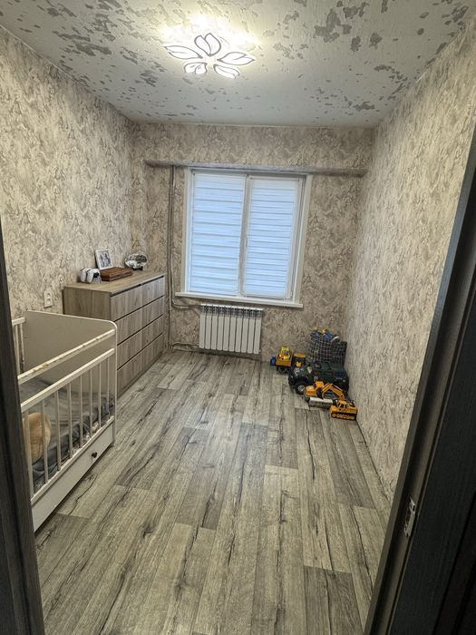 Продам трех комнатную квартиру