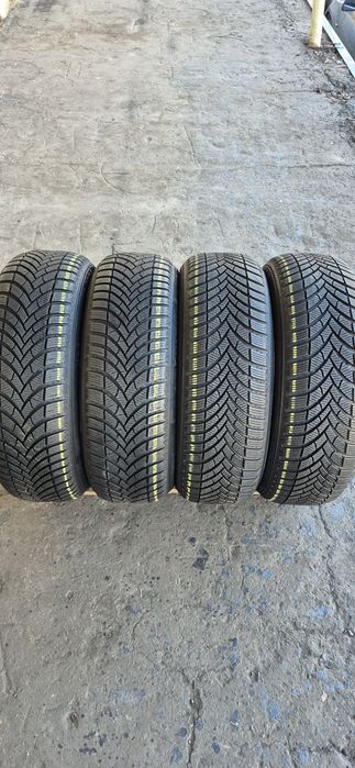 4 anvelope iarna ca noi Semperit 205/55/19,dot 2022.Pretul este pe bucata.