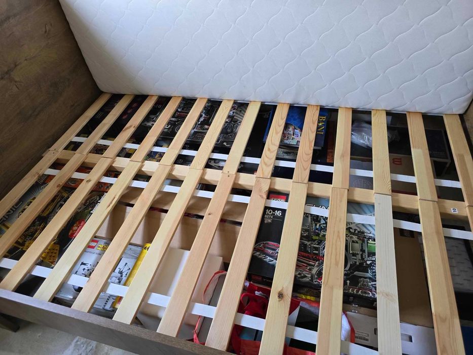 Pat complet + somiera + saltea + 2 noptiere SUPER OFERTA