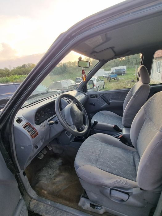 Vand Nissan  Terrano 2