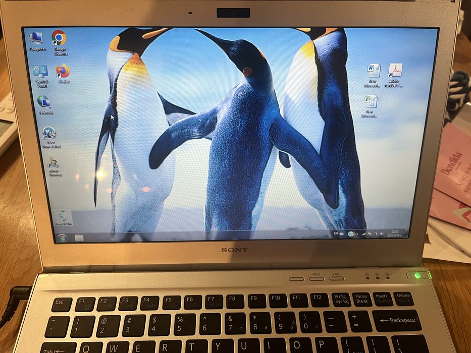 Sony Vaio 13.3” i3 / 4GB RAM