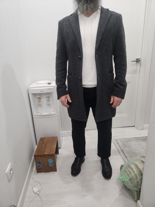 Продам Пальто мужское