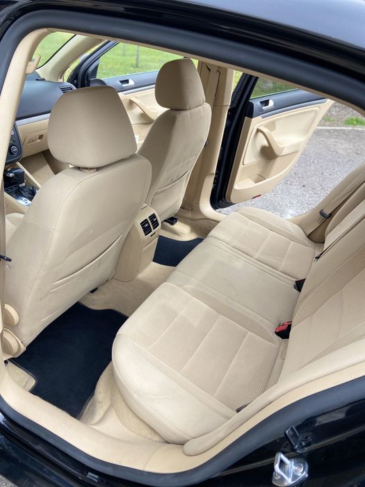 VOLKSWAGEN Jetta 2009 — imagine 4
