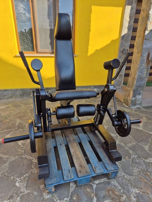 Aparat extensii picioare/ Leg extension Panatta Freeweight !!!
