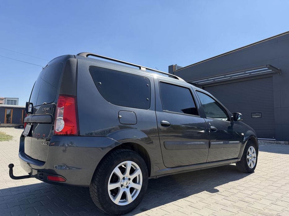 Vand Logan MCV 1.5 diesel 90 cai 2011 , 7 locuri