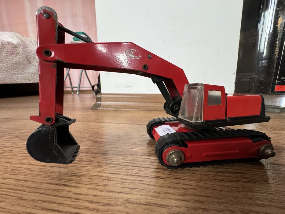 Старо детско метално багерче