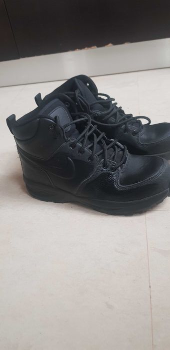 Зимни боти nike 38.5/ 24см стелка