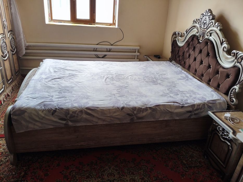 Mebel komplek toza ishlatilmagan
