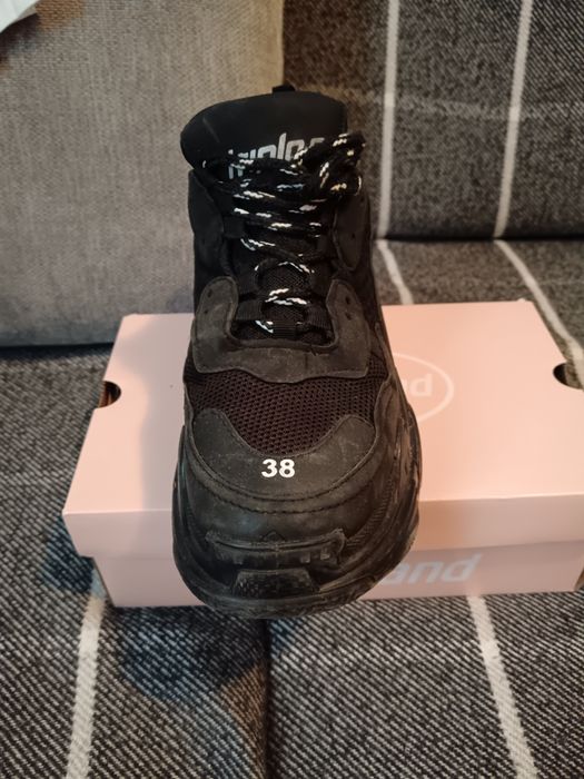 Balenciaga Triple s
